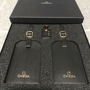 Omega luggage tag